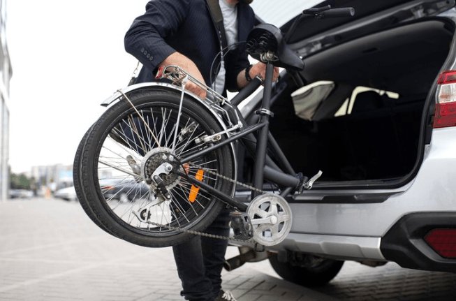 What are Folding E-Bikes? The Ultimate Guide to Compact and Convenient Commuting - Pogo Cycles